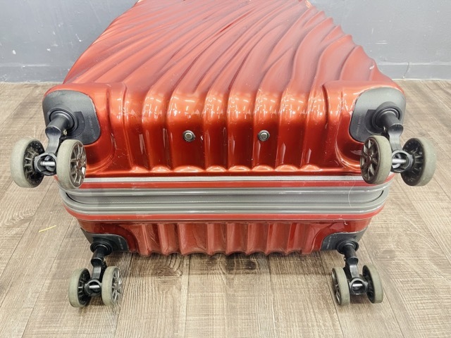 ブライテック スーツケース 【中古】 LLサイズ? 形状記憶フレーム キャリーケース サイレントキャスター BRIGITECH CFRPC FRAME/55158の画像5