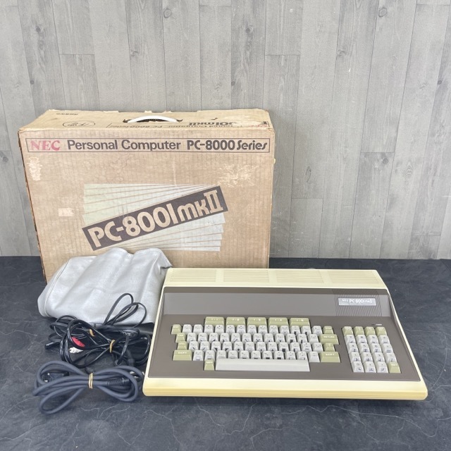 NEC パソコン PC-8001MKII 【中古】 PC-8000シリーズ PC-8001MK2 通電OK /64547