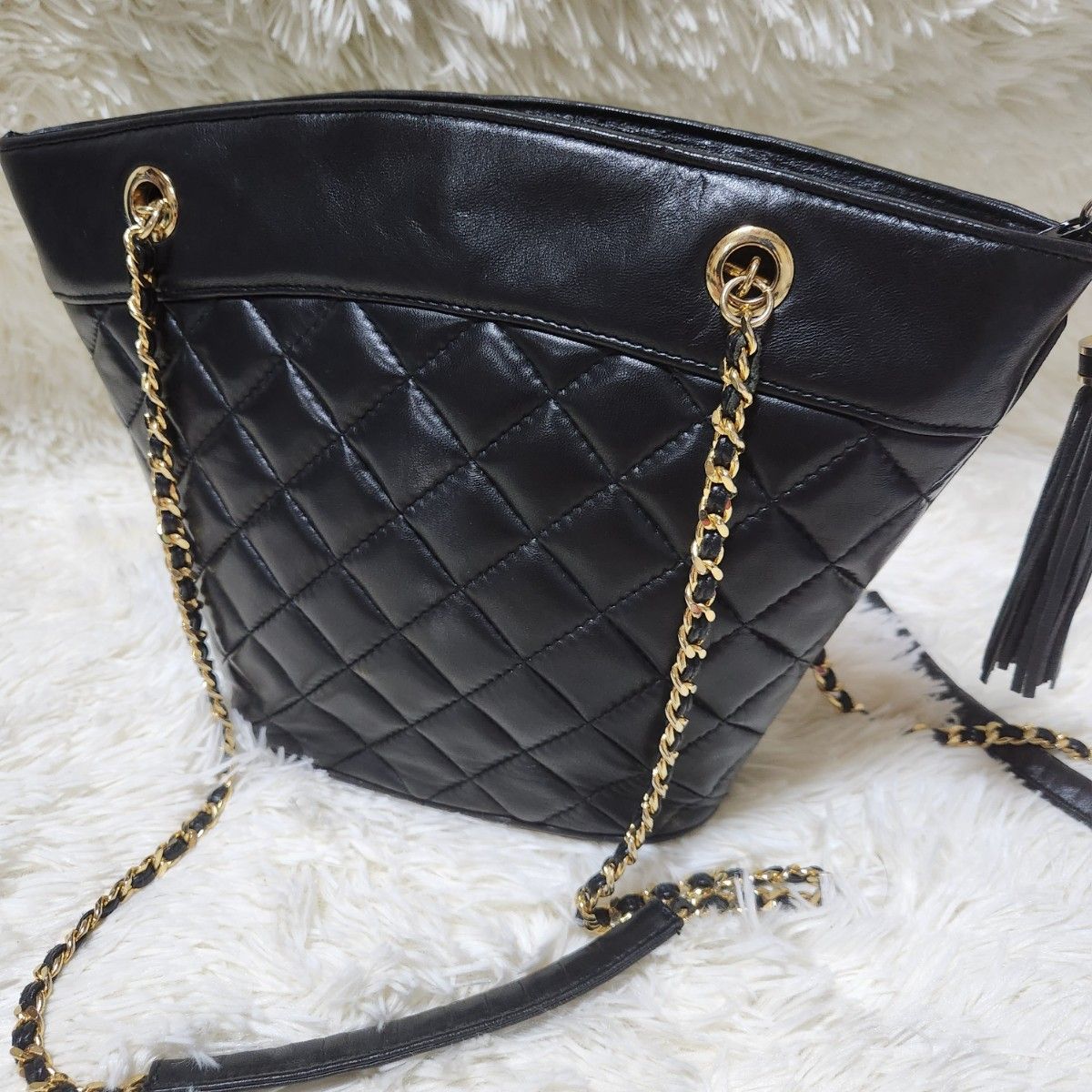 極美品 GIVENCHY キルティング チェーンショルダーバッグ ブラック