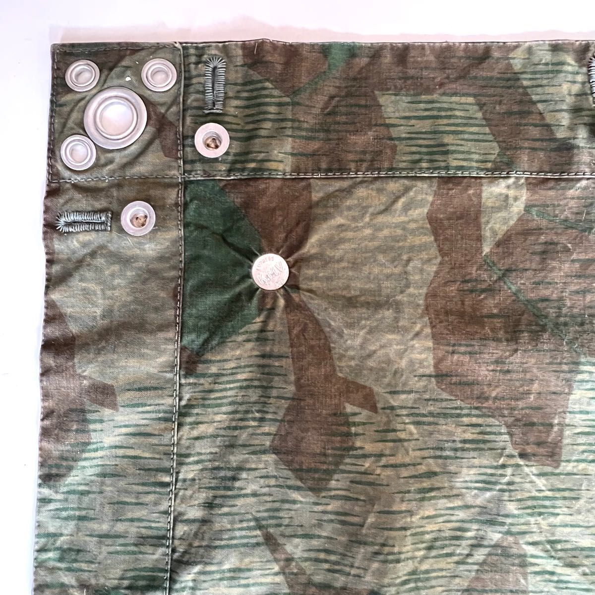 実物 スイス軍幕 スプリンターカモ ドイツ軍幕 ツェルトバーン 実物 スイス軍幕 スプリンターカモ ドイツ軍幕 ツェルトバーン