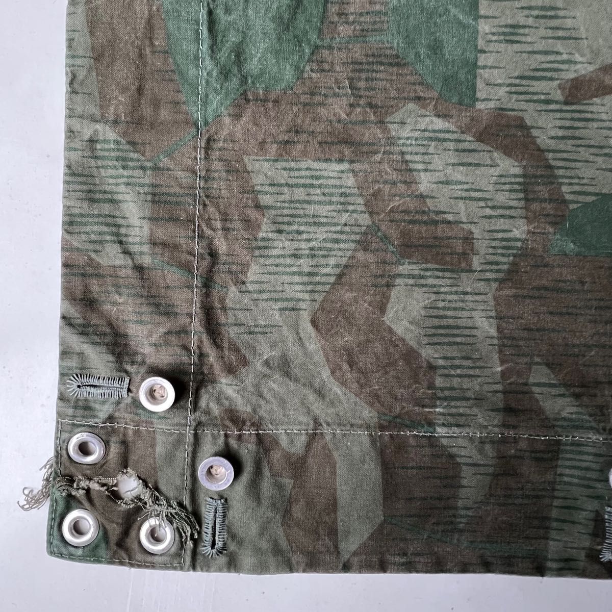 実物 スイス軍幕 スプリンターカモ ドイツ軍幕 ツェルトバーン 実物 スイス軍幕 スプリンターカモ ドイツ軍幕 ツェルトバーン