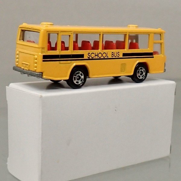 ★輸出用特注 41-3-11 SCHOOL BUS 日野 レインボースケルトンバス ★_画像2