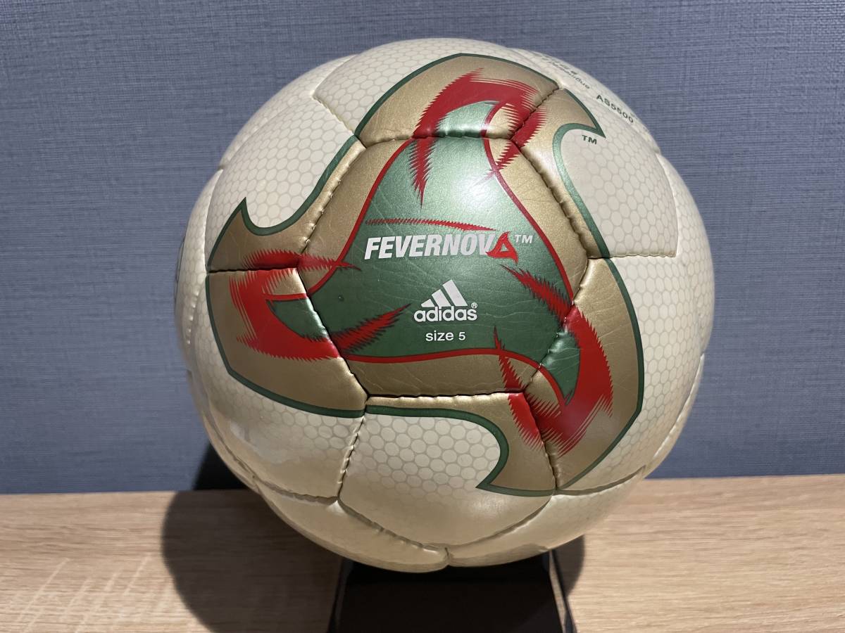 FIFAワールドカップ日韓2002大会 オフィシャルマッチボール 大会使用球 5号球 adidas FEVERNOVA フィーバーノヴァ 新品未使用