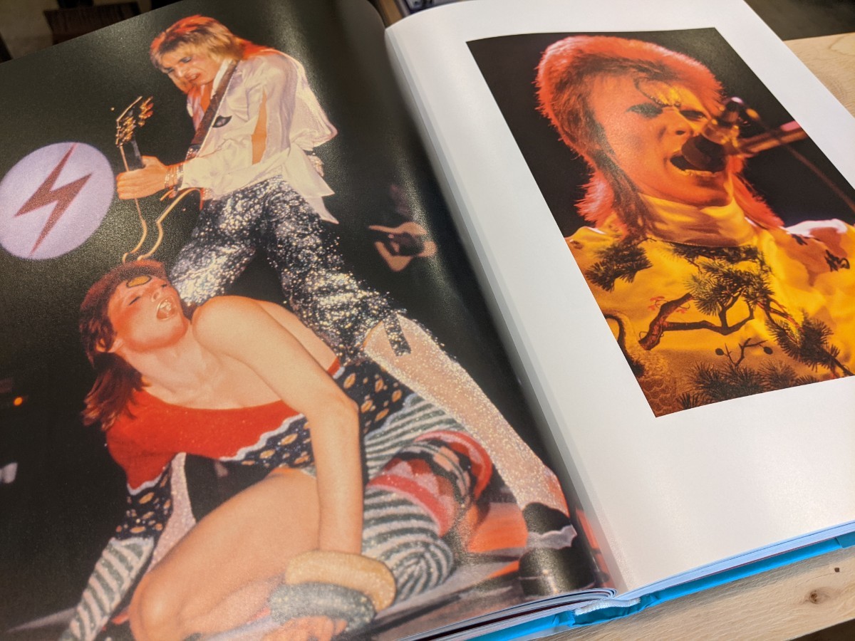 [ foreign book new goods ]The Rise of David Bowie 19721973 / Mick Rock / David * bow imik* lock jigi-* Star dust 