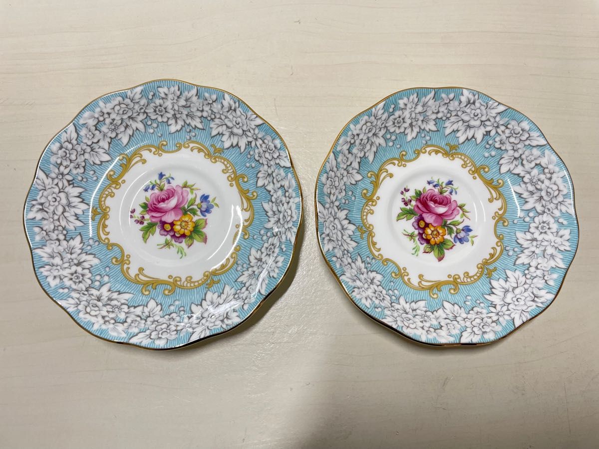 ロイヤルアルバート　エンチャントメント　カップ&ソーサー　2客 ROYAL ALBERT