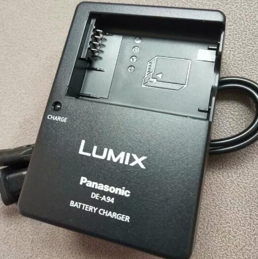 新品 Panasonic Lumix DE-A94 DMC-GF2 GK G3 GX1 DMW-BLD10 パナソニック 充電器バッテリーチャージャー_画像1