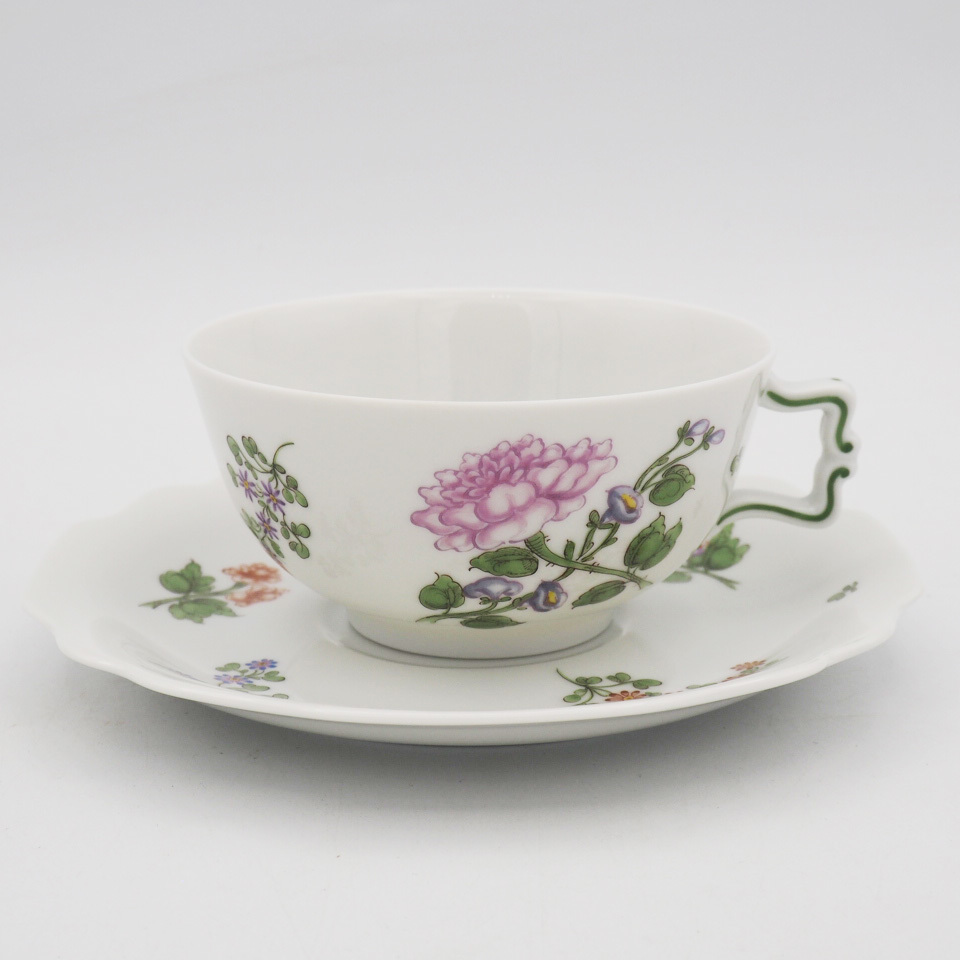 10138円 アウガルテン AUGARTEN リヒテンシュタイン 10138円 アウガルテン AUGARTEN リヒテンシュタイン