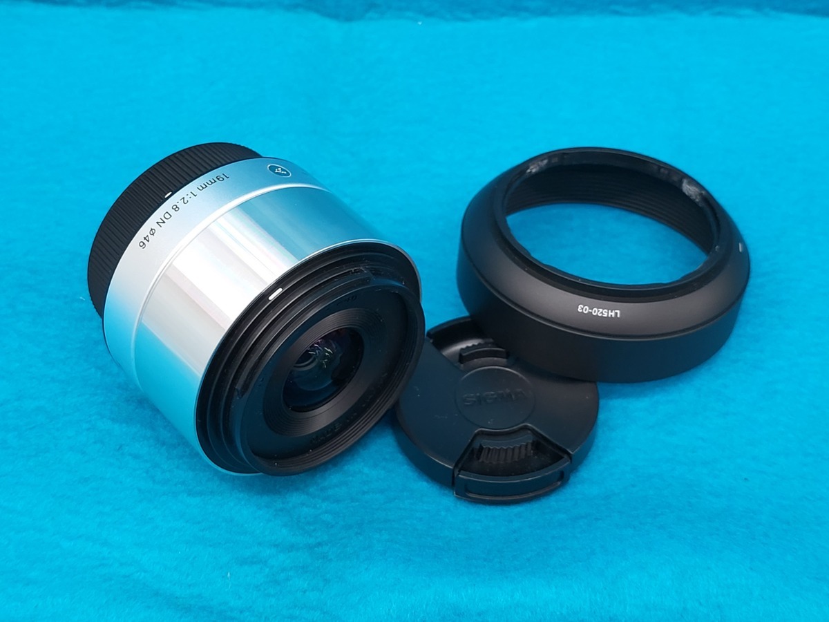 SIGMA 19mm F2.8 DN シルバー SONY マイクロフォーサーズ-