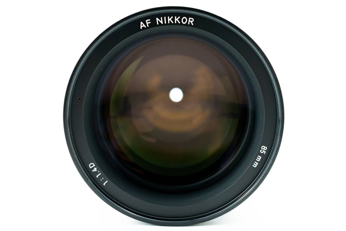 ★極上美品★ Nikon ニコン AF NIKKOR 85mm F1.4D (IF) フルサイズ対応 大口径単焦点レンズ 元箱付 #2293_画像4