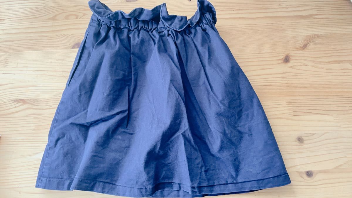 120cmUNIQLOスカート紺色 115〜125 女の子
