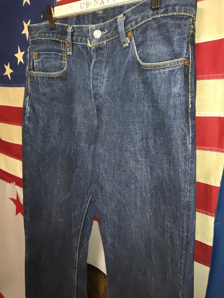 【極美品】DENIMEドゥニーム 革パッチ黒　1951 501XXモデル SHINS時 黄色耳 15オンス　表記W34/L36size （実寸は下記参照して下さい）_画像3