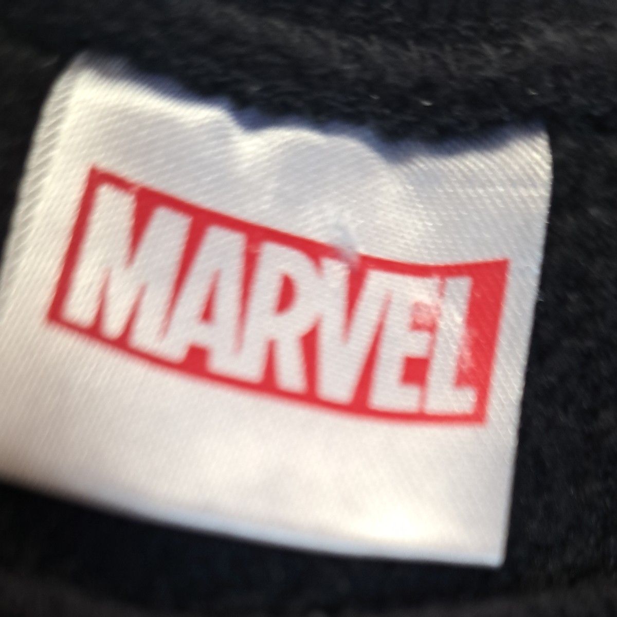 キッズ　MARVEL カッコいいトレーナー【150サイズ】