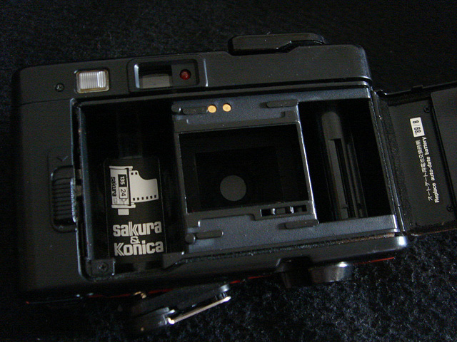 671168 稀少 撮影可 コニカ C35 EFJ 赤 EXPO '85 つくば万博 1985 コスモ星丸 konica c35efj red vintage camera from japan c35 ef カメラ_画像4