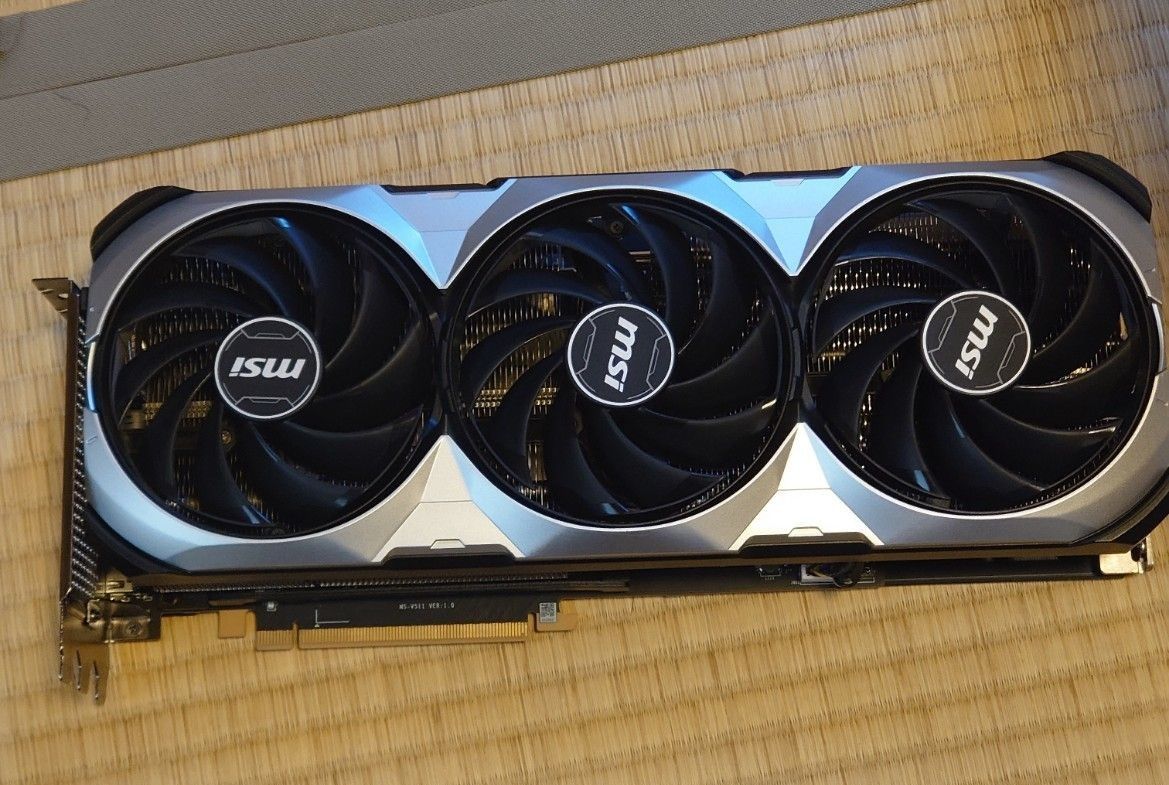 MSI GeForce RTX 4080 16GB Ventus3x GDDR6X グラフィックボード MSI GeForce RTX 4080 16GB Ventus3x GDDR6X グラフィックボード