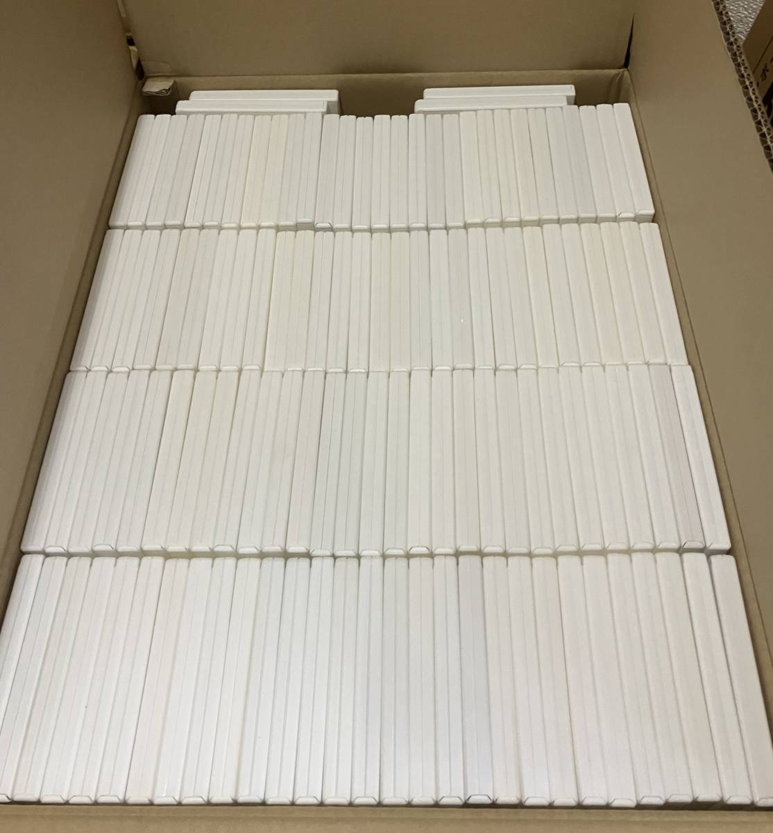 中古　DVDトールケース（白）１２０枚/ゆうパック１４０サイズ_画像1