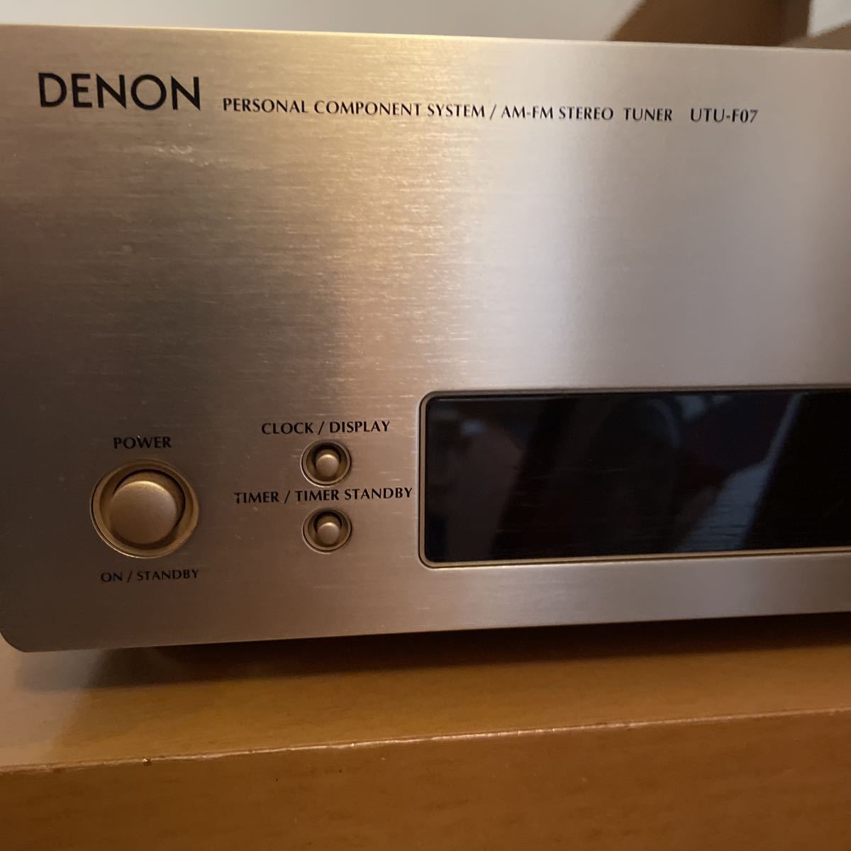 DENON デノン パーソナル コンポーネント システム AM-FM ステレオチューナー UTU-F07 動作品 アンテナ付_画像2