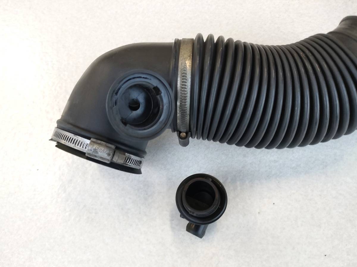  Volvo V70 H10 year E-8B5254W removal intake air hose product number 9179300 fresh air hose elbow 850 also 