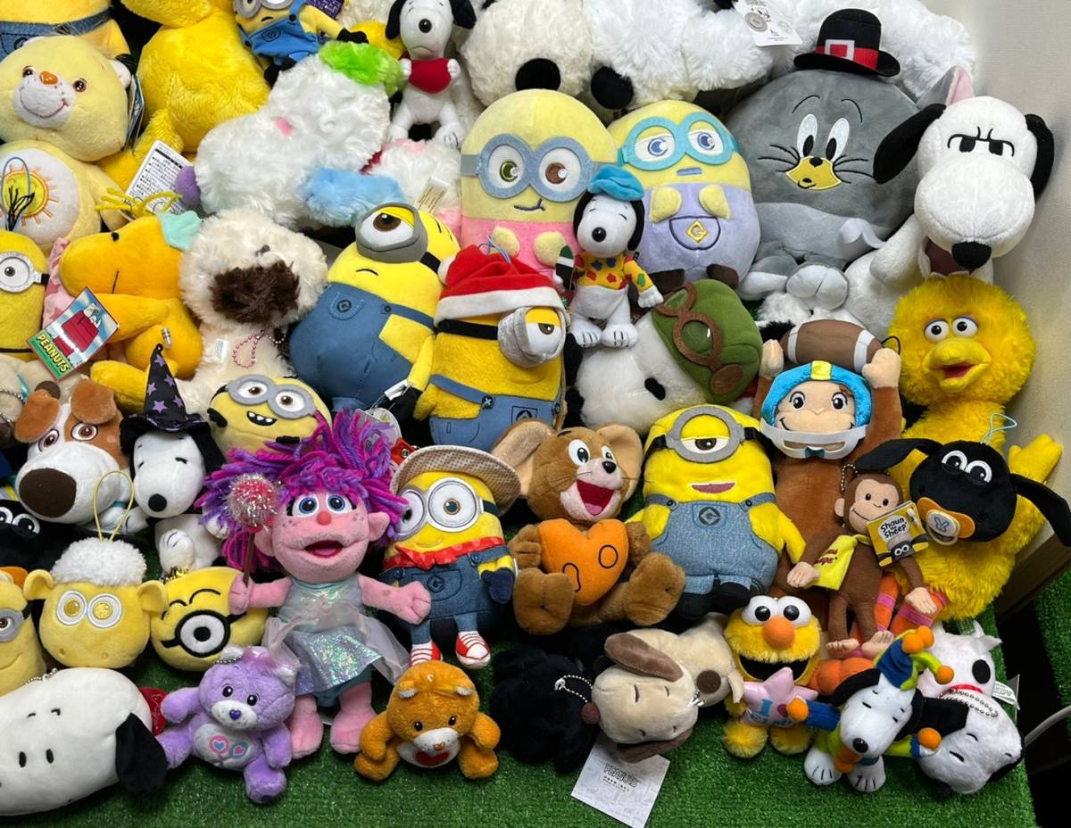 Yahoo!オークション - ◯2-16 キャラクター ぬいぐるみ 大量 USJ Yahoo!オークション - ◯2-16 キャラクター ぬいぐるみ 大量 USJ