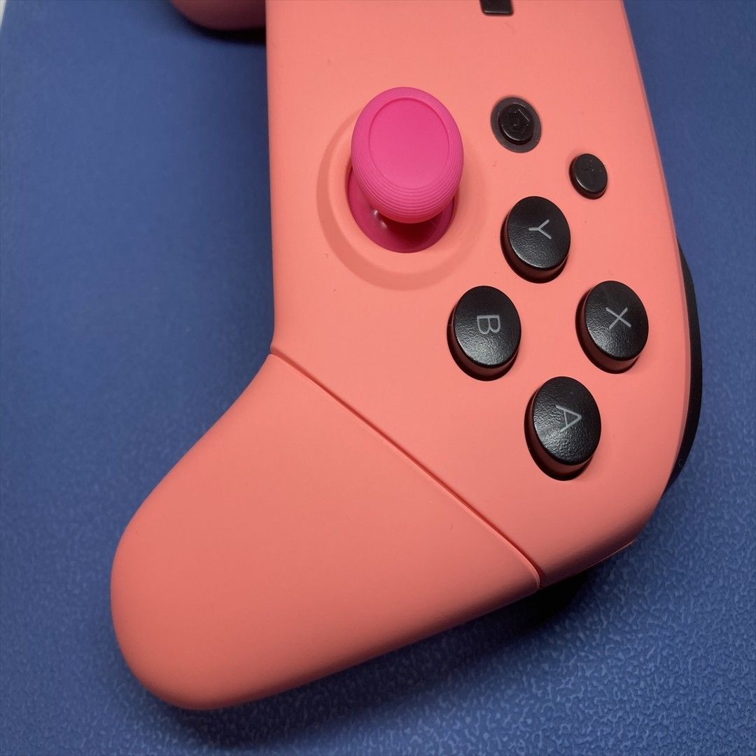 Nintendo switch プロコントローラー カスタム ピンク ブラック 純正