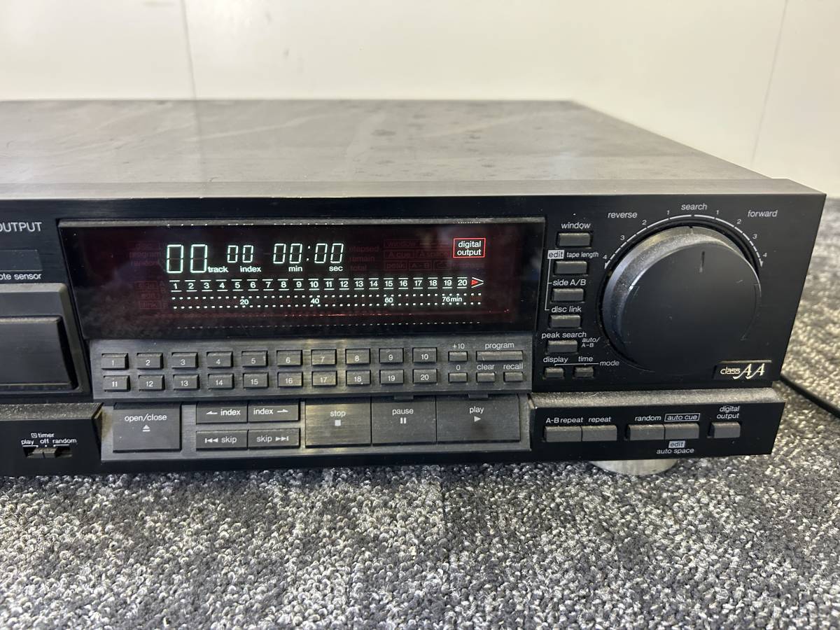 1000円スタート Technics テクニクス　CDデッキ　CDプレーヤー　SL-P777 ジャンク品 中古品 千円市場_画像3