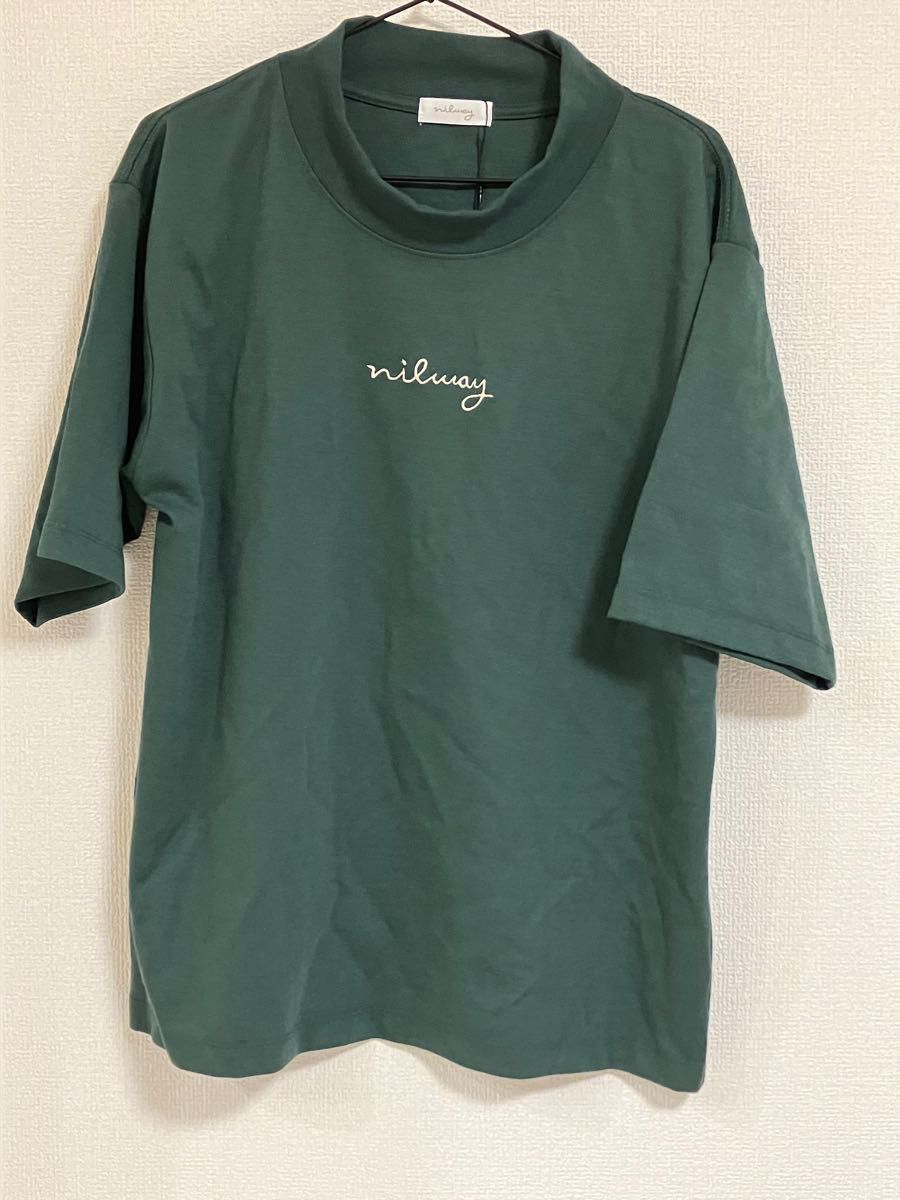 Nilway モックネックTシャツ