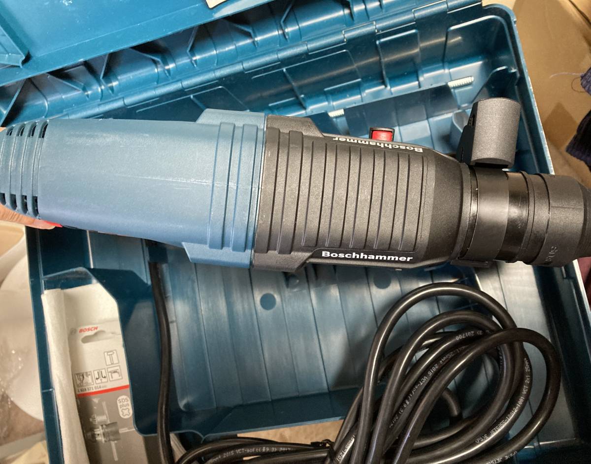 展示品☆GBH2-26REJ9 型/BOSCH ボッシュ/ハンマードリル 展示品☆GBH2-26REJ9 型/BOSCH ボッシュ/ハンマードリル