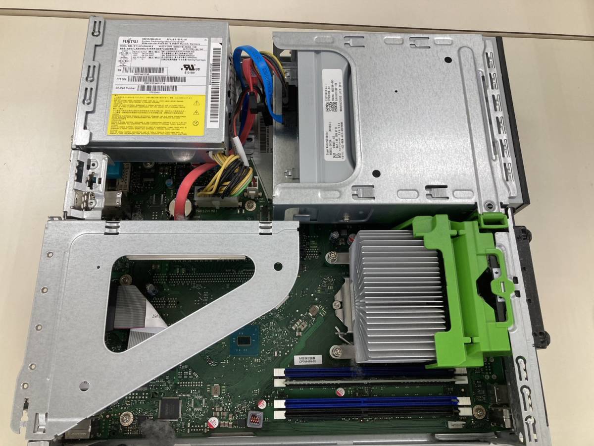 FUJITSU ESPRIMO D586/M Corei3 中古品1台 ESPRIMO D586/6/M Corei3 中古品1台 ESPRIMO D586/M Corei3 ジャン品1台 3台セット_画像6