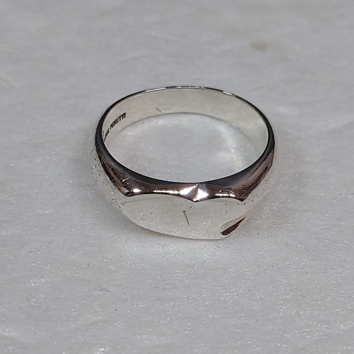 ②【TIFFANY&Co 】ティファニー エルサ・ペレッティ シグネット ②【TIFFANY&Co 】ティファニー エルサ・ペレッティ シグネット