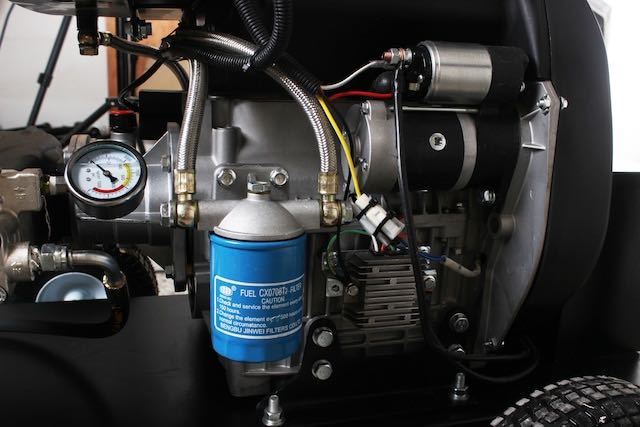 エンジン高圧洗浄機 キーで起動 ディーゼル燃料 エンジン式高圧洗浄機 高圧250bar 流量18L/min 2ways始動方法_画像5