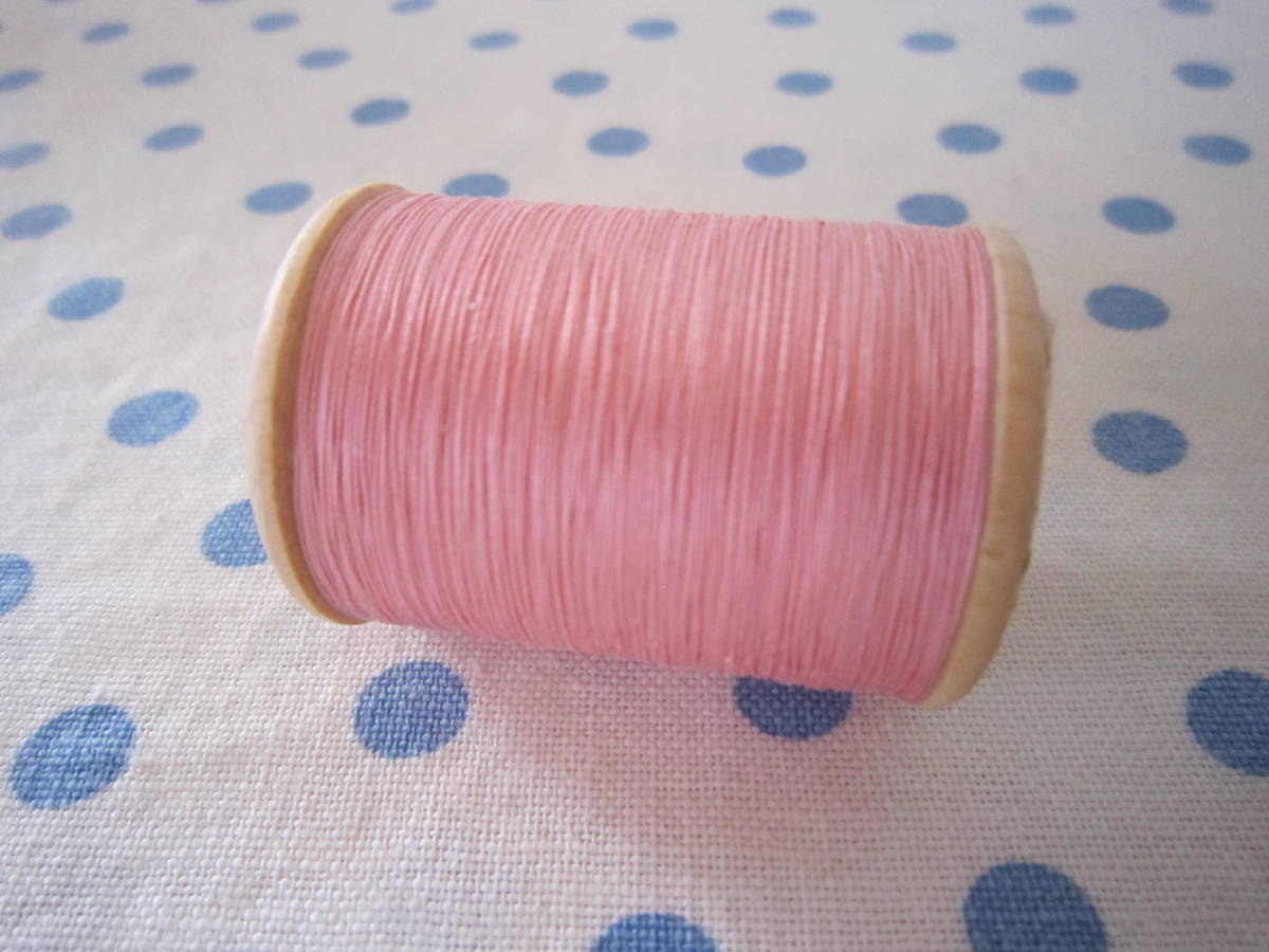 ◎**　フランス　アンティーク　木製糸巻き　DMC　小さいスプール　ピンク　ラベルが可愛い　レトロ　**◎_画像4