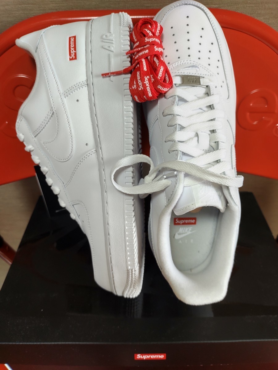 新品未使用 26cm US8 SUPREME NIKE AIR FORCE 1 LOW WHITE