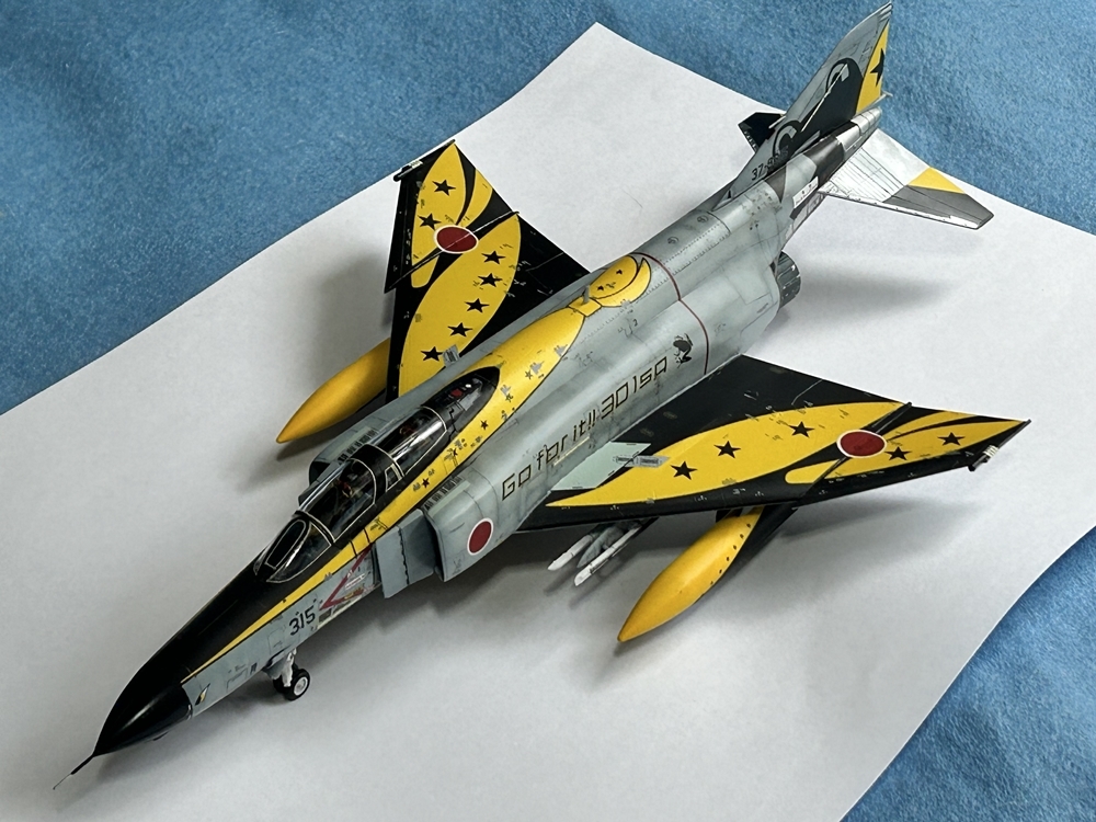 ファインモールド　1/72　航空自衛隊　F-4EJ改　戦闘機　ラストフライト記念イエローの完成品_画像1