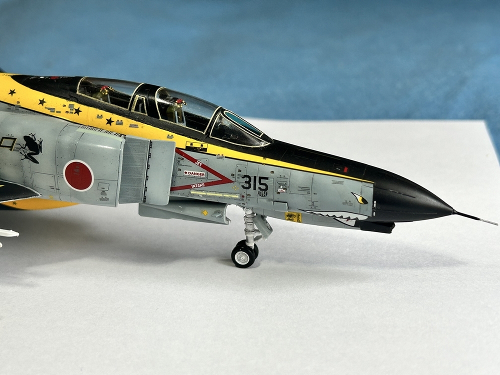 ファインモールド　1/72　航空自衛隊　F-4EJ改　戦闘機　ラストフライト記念イエローの完成品_画像7