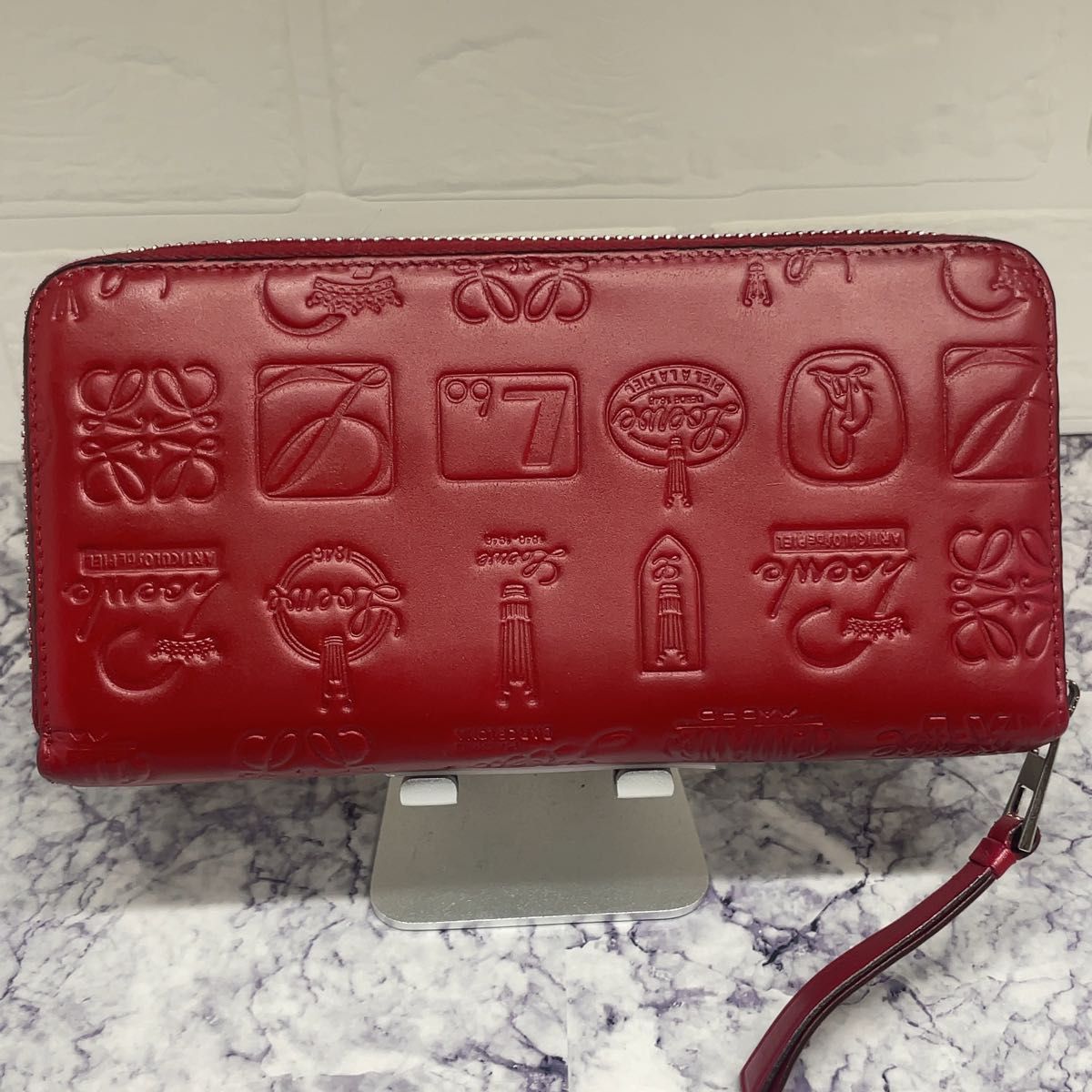 193 極美品 LOEWE ロエベ 170周年 シグネチャー 長財布 193 極美品 LOEWE ロエベ 170周年 シグネチャー 長財布