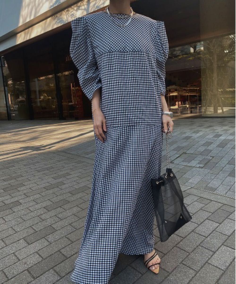 MEDI GINGHAM CHECK2WAY PUFF SLEEVE DRESS