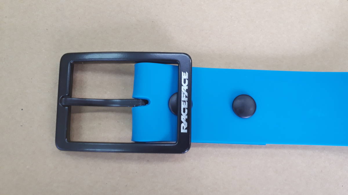  used treatment RACEFACE SHOOTER BELT blue 