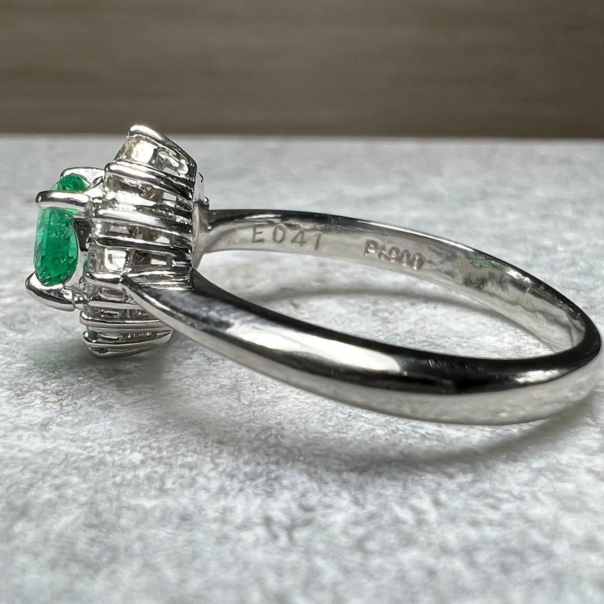 PT900 天然 エメラルド 0.41ct ダイヤ 0.24ct リング-