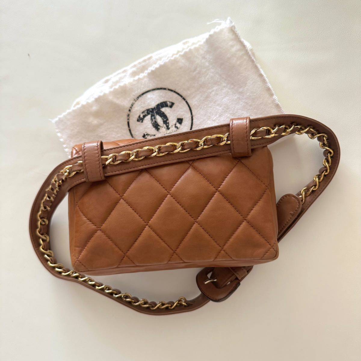 正規品 シャネル CHANEL ウエストポーチ マットラセ チェーンベルト 美