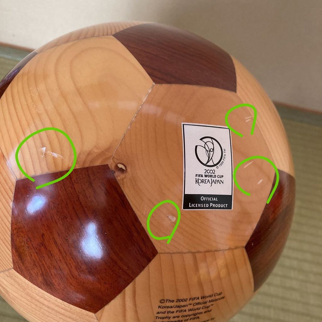 2002 FIFA ワールドカップ 日韓ワールドカップ 記念 サッカーボール 木製 置物 当時物 入手困難 レア 子供 スポーツ 記念品 WORLDCUPの画像9