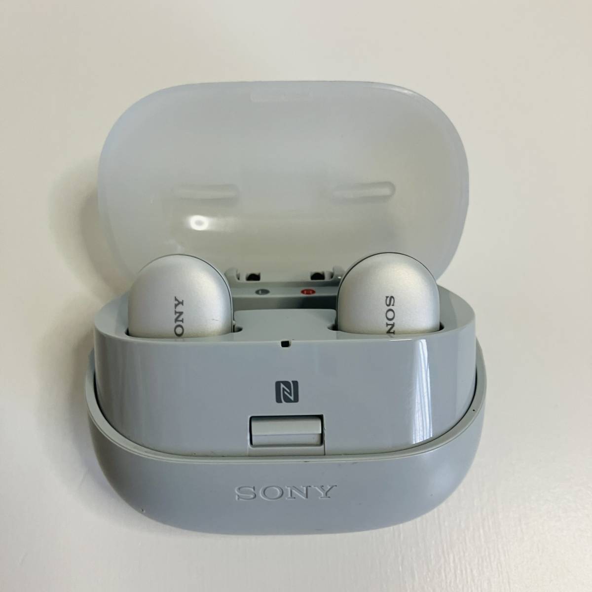 本物保証】 【中古美品】動作品 SONY WF-SP900 ワイヤレス Bluetooth