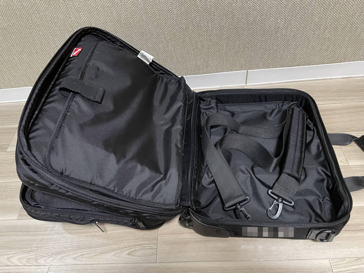メルセデスAMG 2013支給品 キャリーバッグ 未使用品 PCインナー メルセデスAMG 2013支給品 キャリーバッグ 未使用品 PCインナー