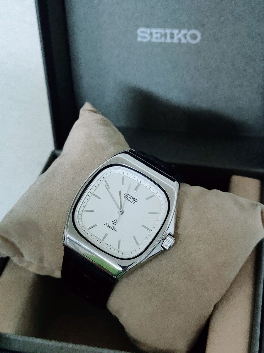 セイコーシルバーウェーブ 電池新品 美品 SEIKO QUARTZ メンズ腕時計