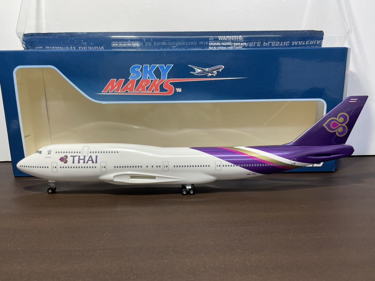 SKY MARKS　スカイマーク　THAI　タイ　B747-400　1/200　中古品_画像8