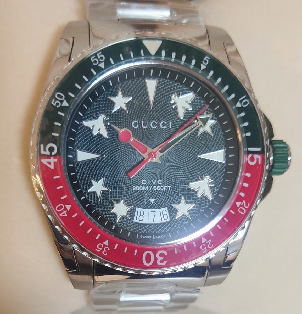 新品未使用　グッチ　gucci　グリーン　腕時計　YA136222ダイブ　メンズ　ウオッチ