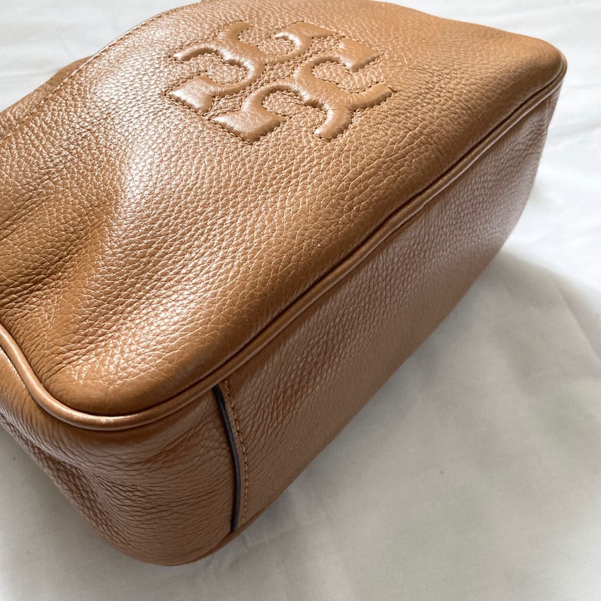 2way Tory Burch トリーバーチ ショルダーバッグ キャメル 革 2way Tory Burch トリーバーチ ショルダーバッグ キャメル 革