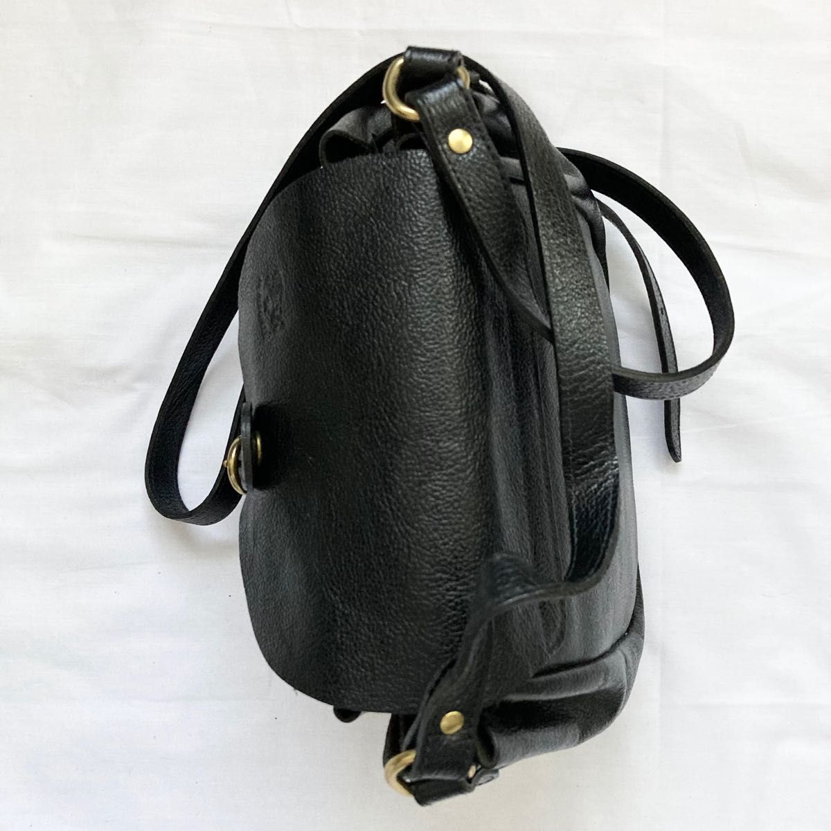 極美品 激レア イルビゾンテ ショルダーバッグ レザー ブラック 黒