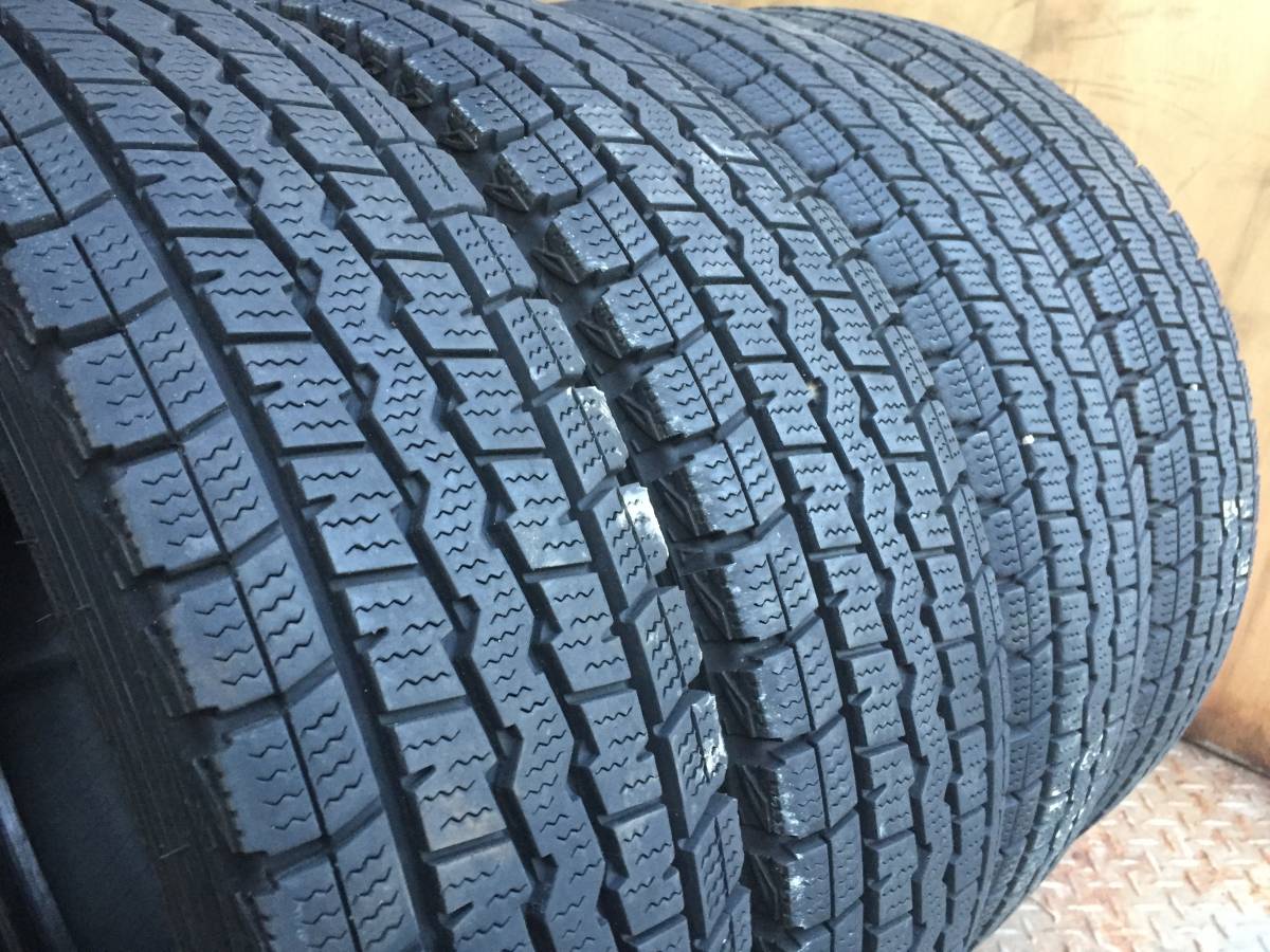 個人宅でも送料込み!!145/80R12　80/78N　6PR同等品　スタッドレス★ウインターマックスSV01★4本★軽トラや軽バンなど S11_画像1