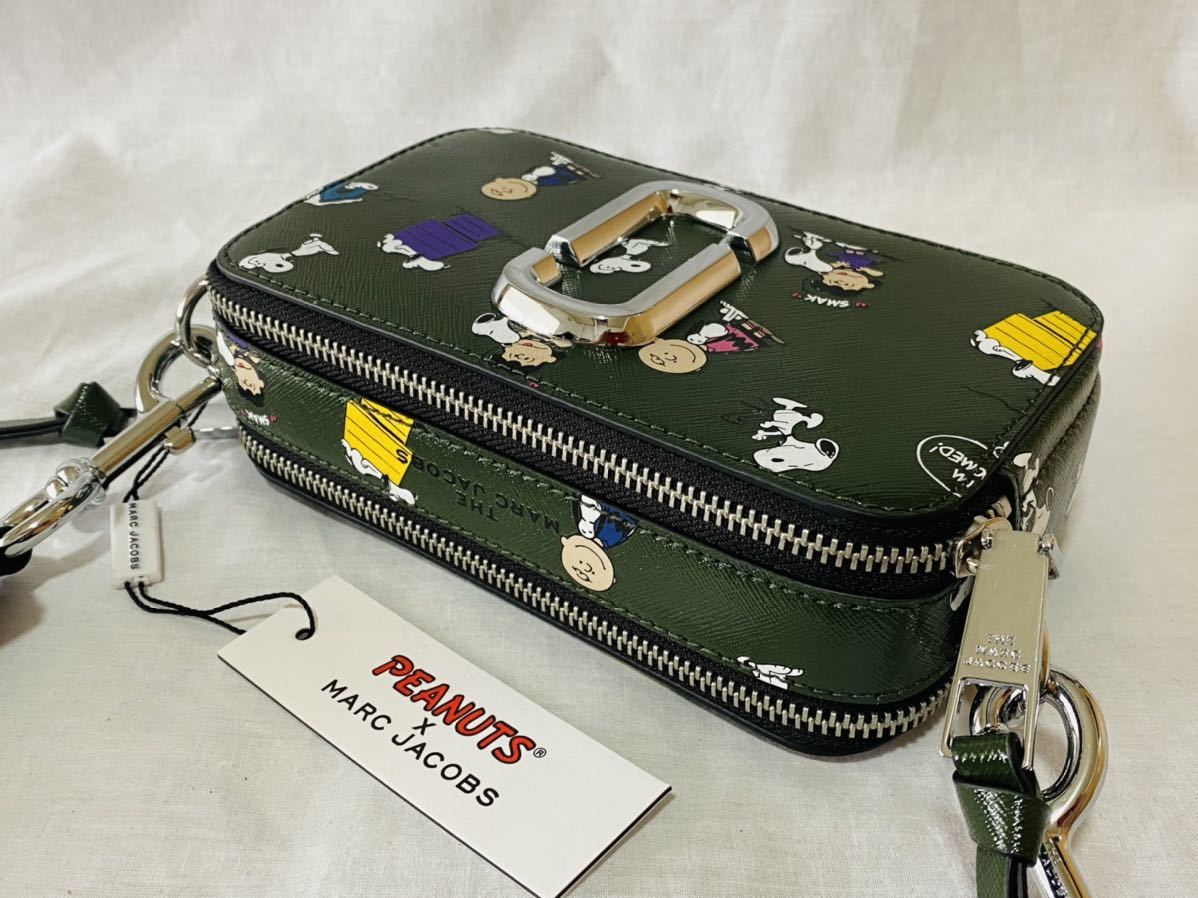 MARC JACOBS マークジェイコブス スヌーピーコラボ スナップ MARC JACOBS マークジェイコブス スヌーピーコラボ スナップ