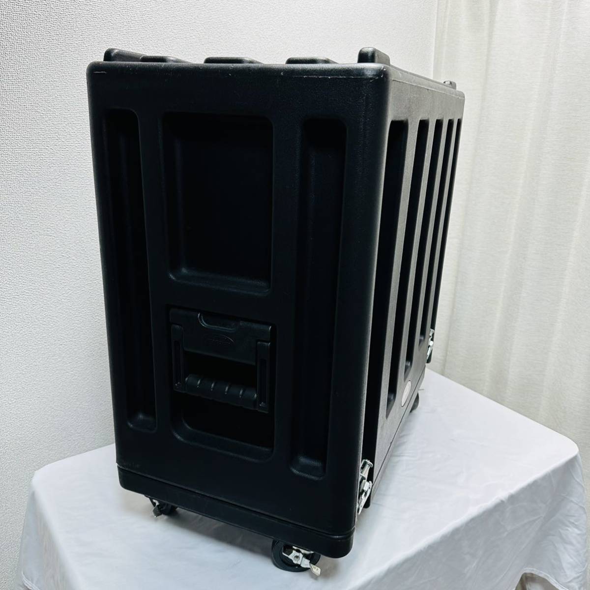 送料無料 SKB R112AUV アンプケース|Yahoo!フリマ(旧PayPay 送料無料 SKB R112AUV アンプケース|Yahoo!フリマ(旧PayPay