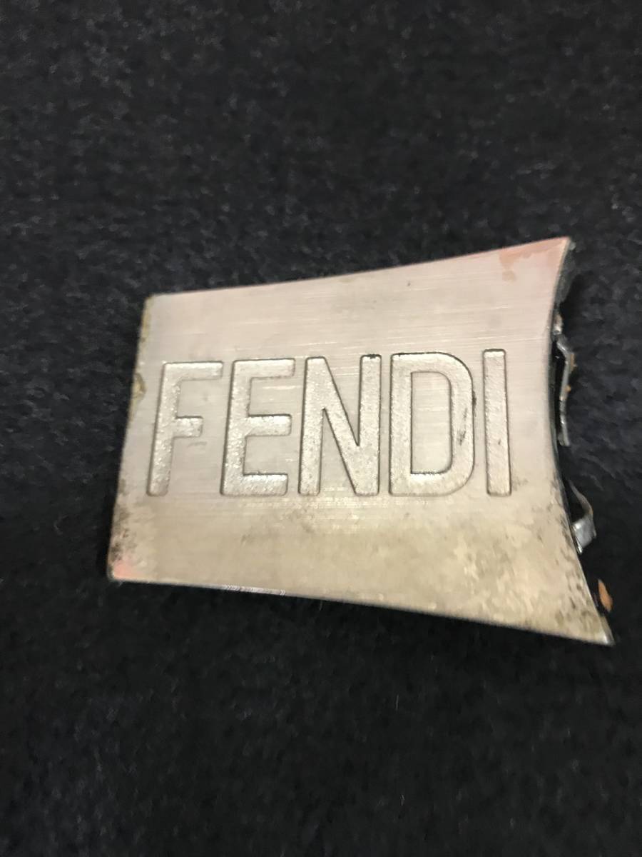 FENDI パンプスの踵用パーツ　片足分_画像2